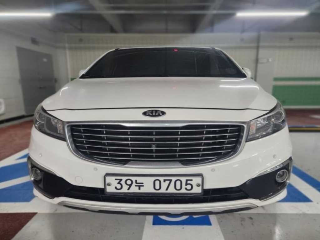 KIA Carnival 2016 - Importación desde Corea - HF Imports Iquique - Foto 1