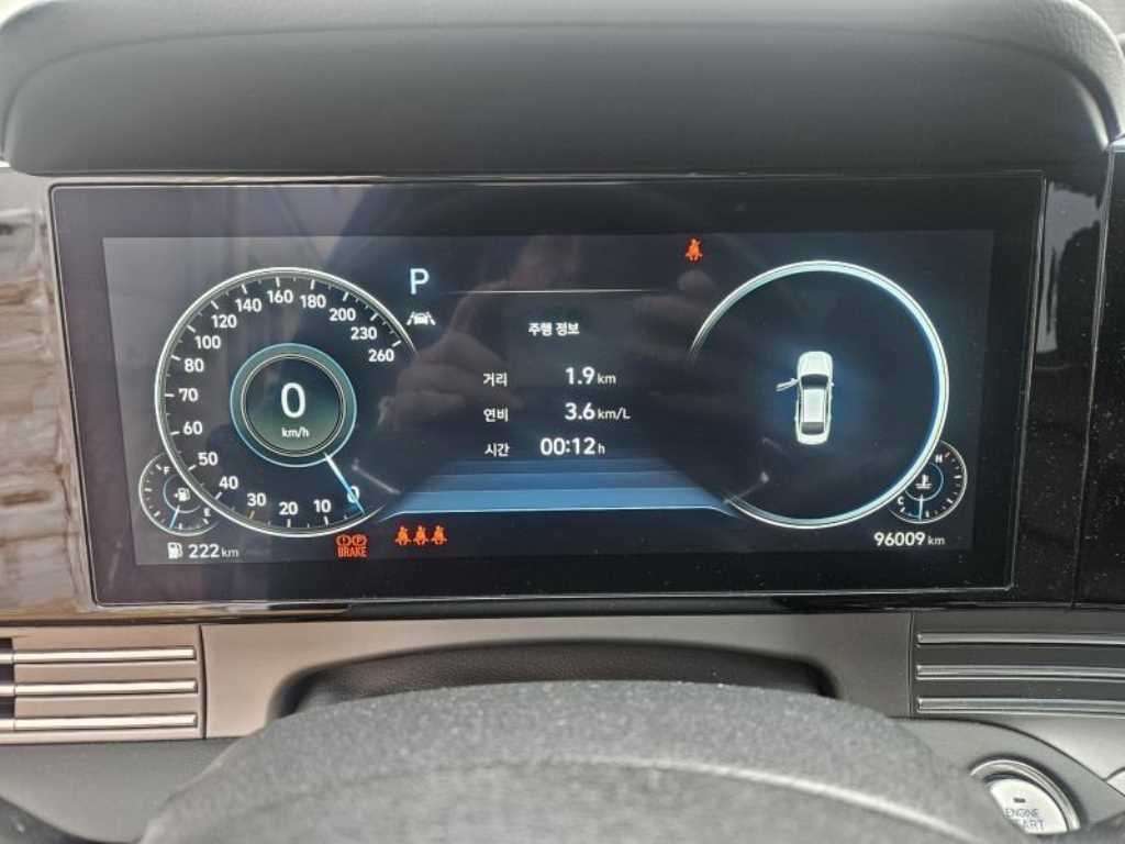 HYUNDAI Grandeur - Vista 4