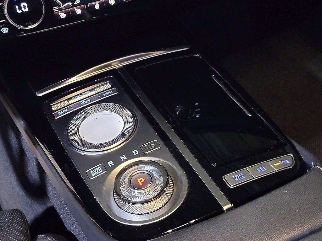 Genesis G80 - Vista 12