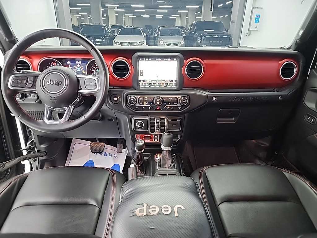 Jeep Wrangler - Vista 7