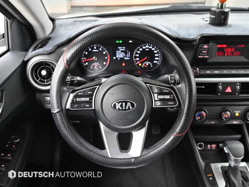 KIA K3 2020 Blanco - Importación desde Corea - HF Imports Iquique - Foto 13