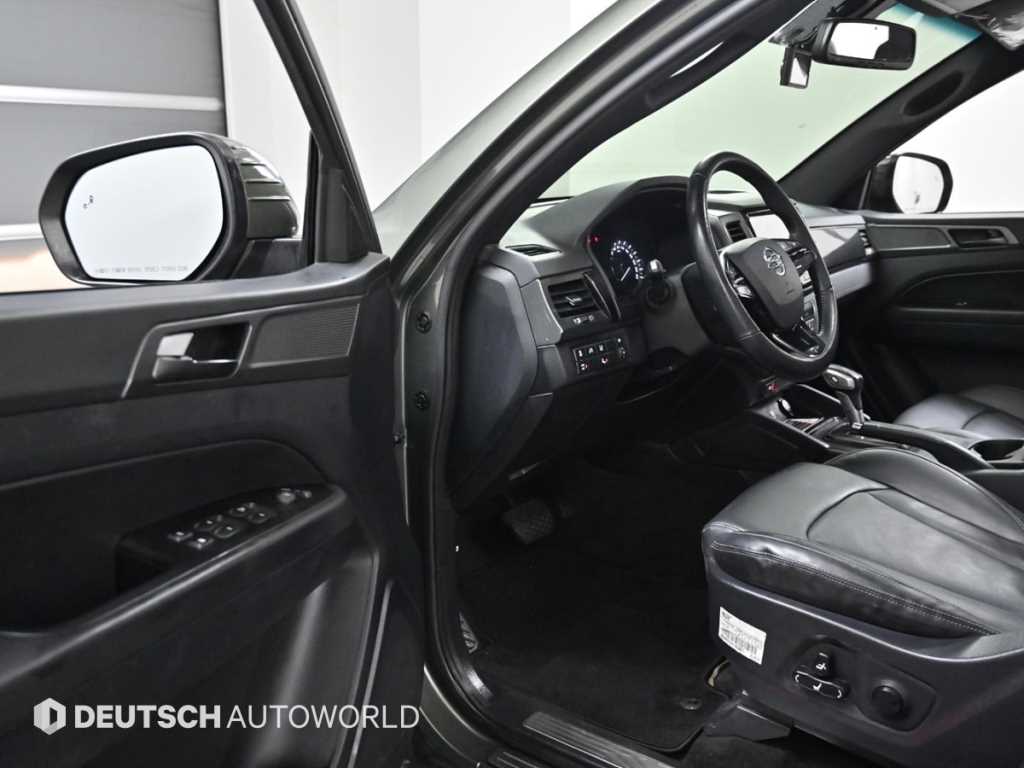 Ssangyong Rexton - Vista 11