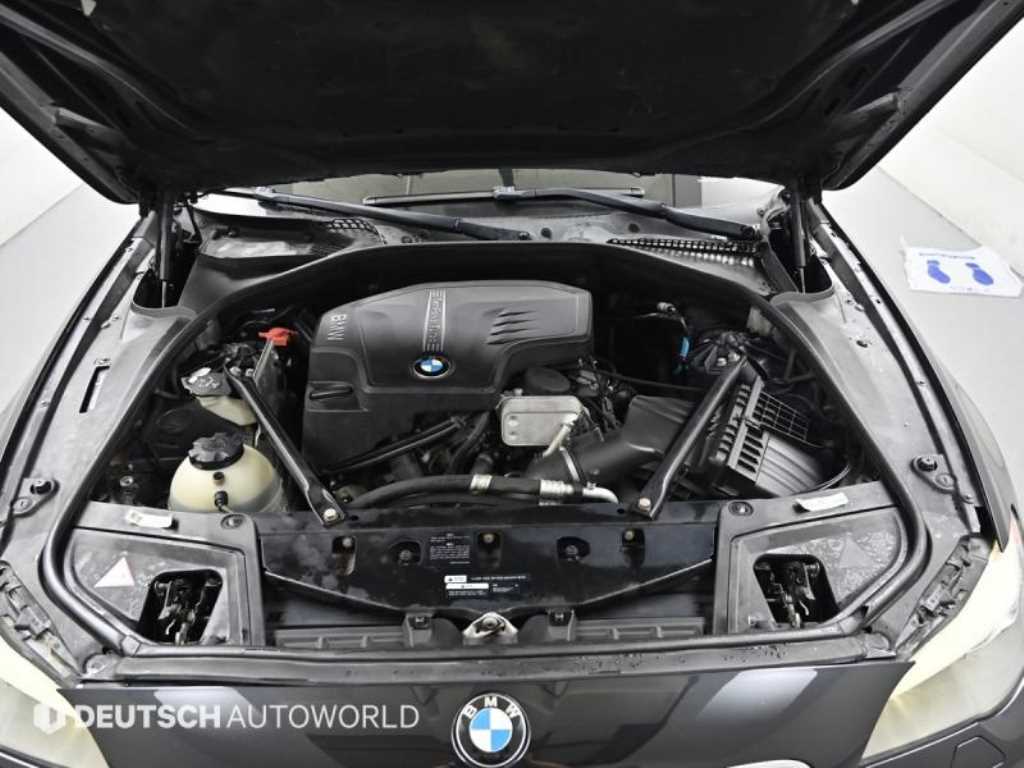 BMW 5 Series - Vista 7