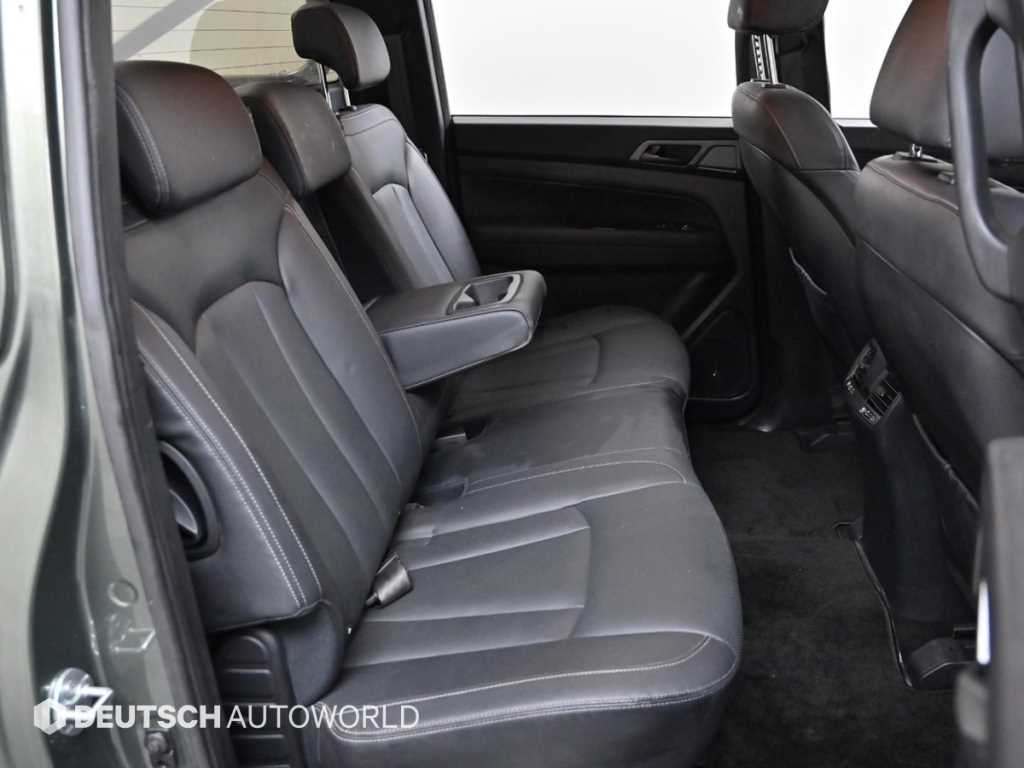 Ssangyong Rexton - Vista 12