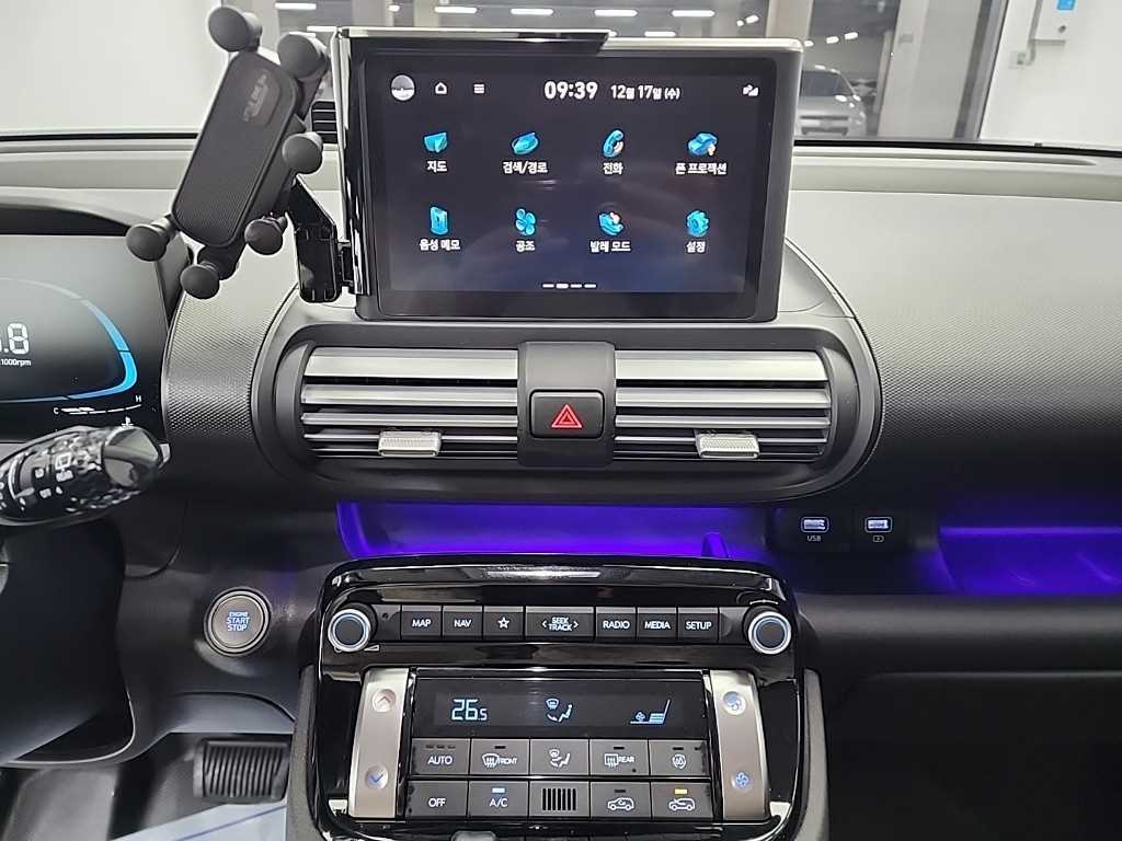 HYUNDAI Casper - Vista 10