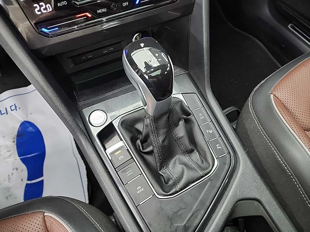 Volkswagen Tiguan - Vista 8