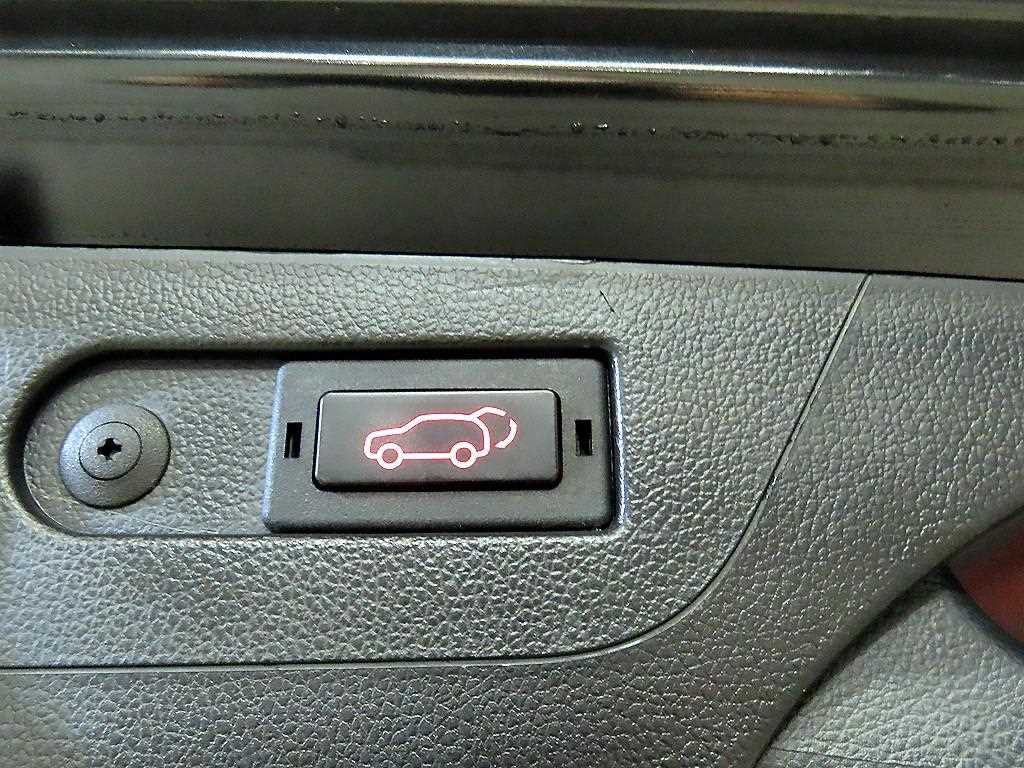 Ssangyong Rexton 2019 Negro - Importación desde Corea - HF Imports Iquique - Foto 16