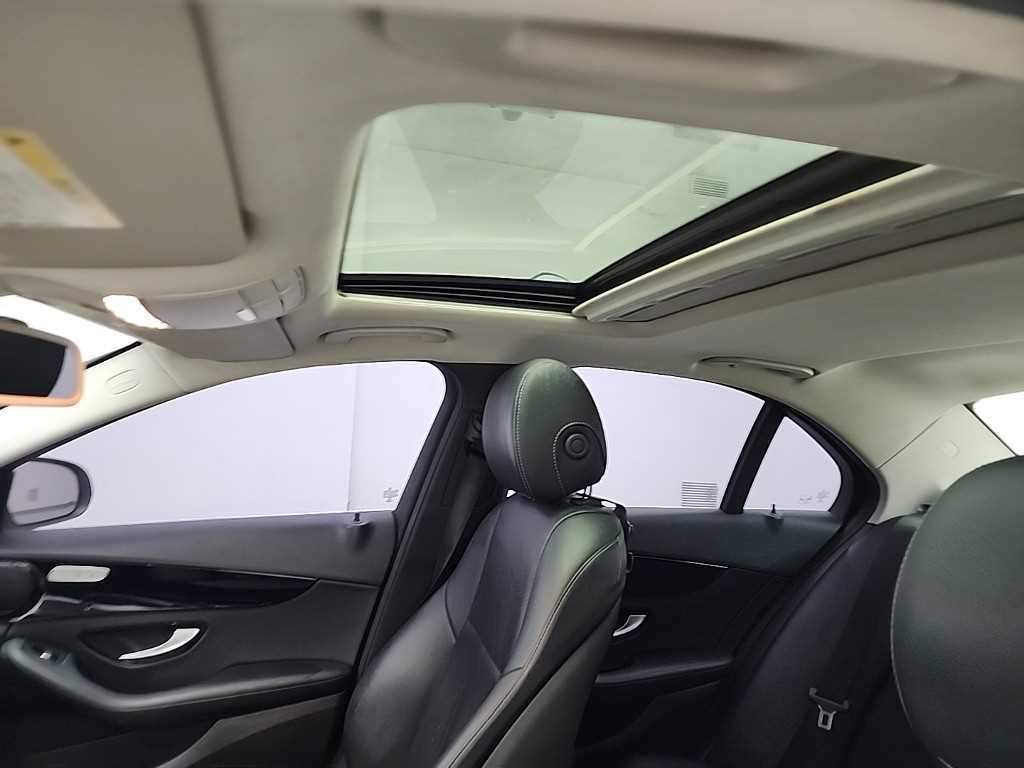 Mercedes Benz C Class 2018 Blanco - Importación desde Corea - HF Imports Iquique - Foto 13