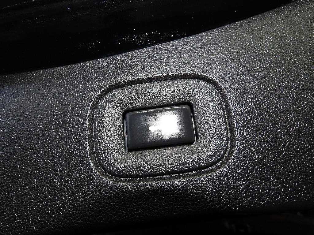 SAMSUNG QM6 2020 Negro - Importación desde Corea - HF Imports Iquique - Foto 16