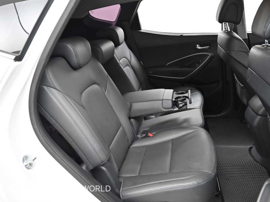 HYUNDAI Santa Fe - Vista 12