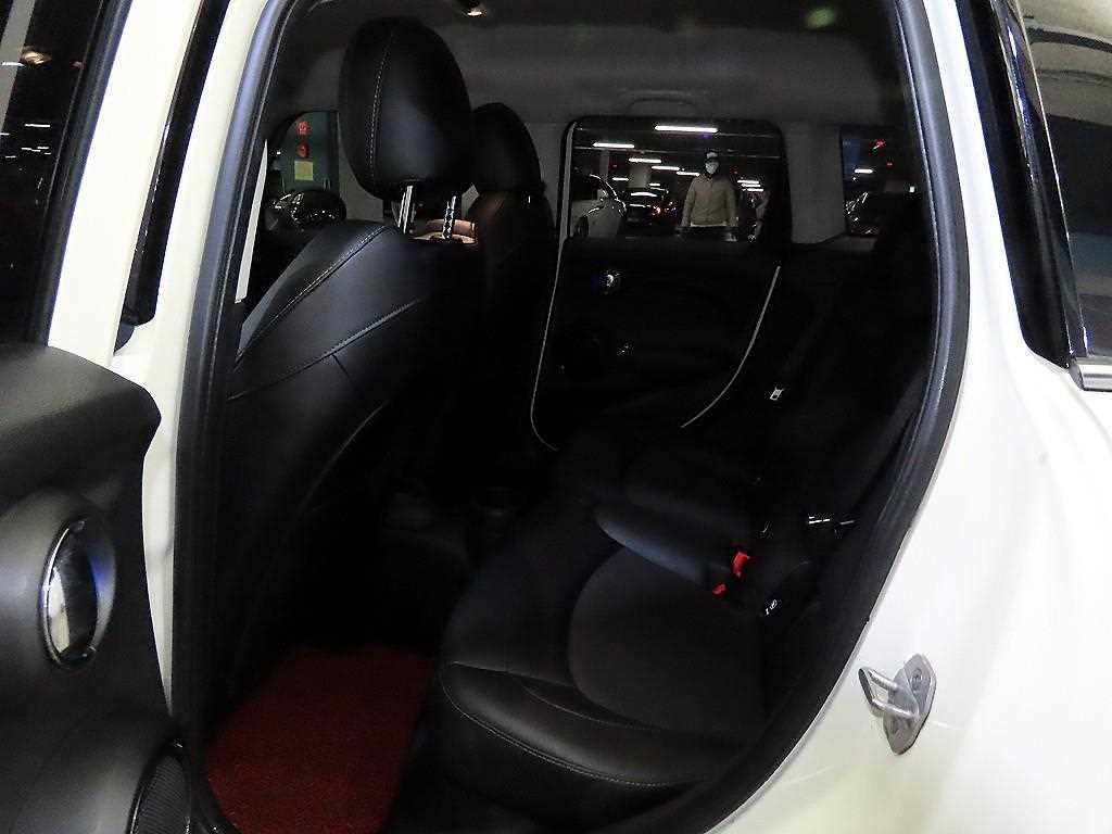 Mini Cooper - Vista 7