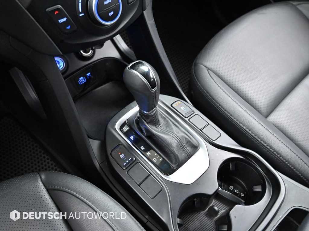 HYUNDAI Santa Fe - Vista 9