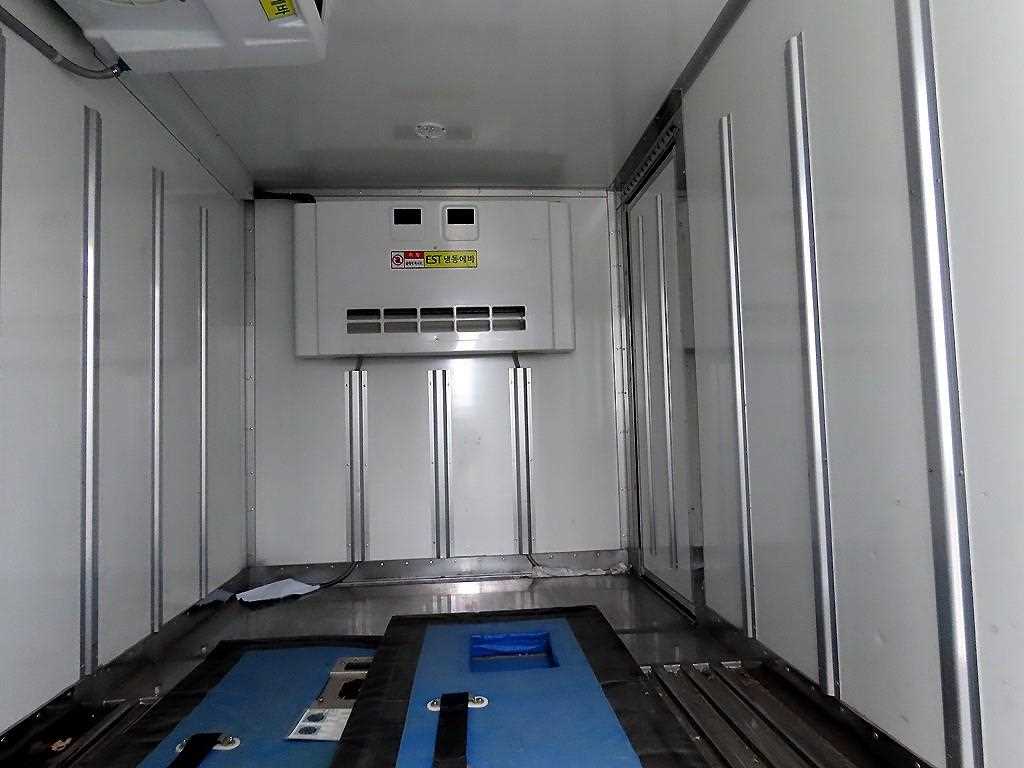 Small Truck Freezer Box(High Deck) - Vista 6