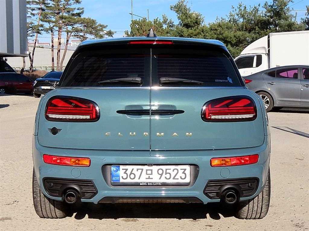 Mini Clubman - Vista 4