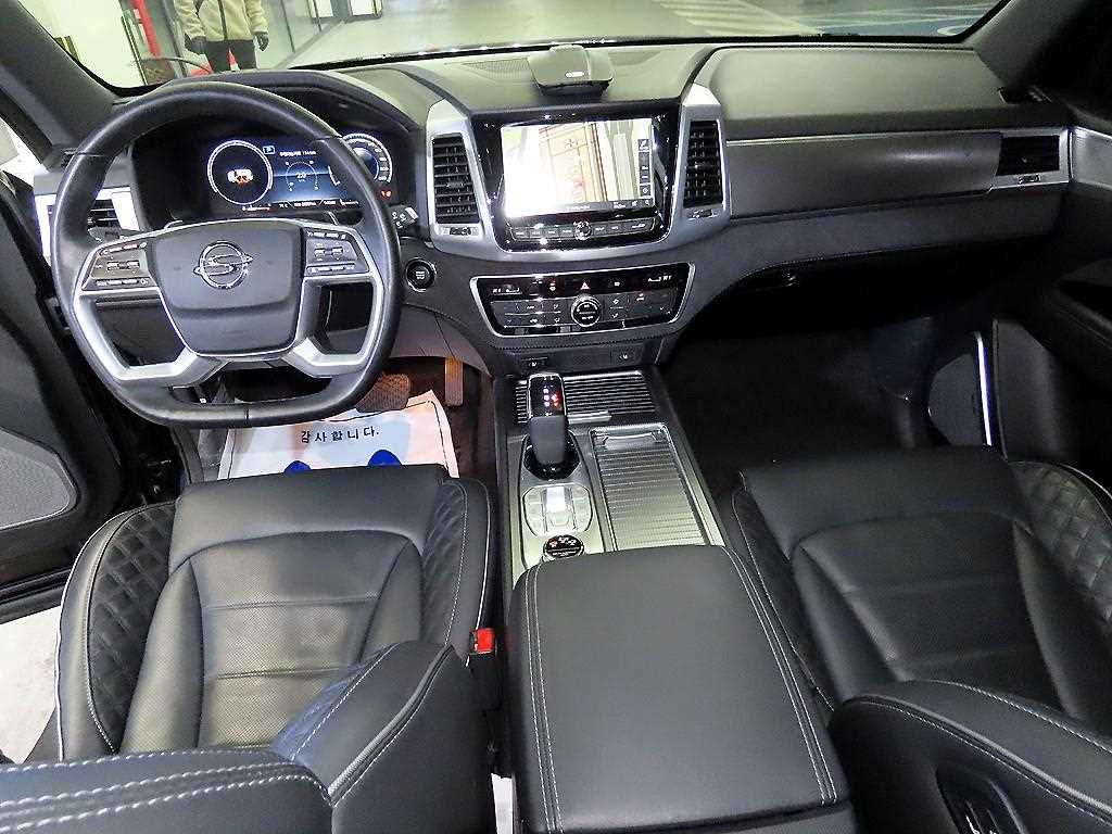 Ssangyong Rexton - Vista 10