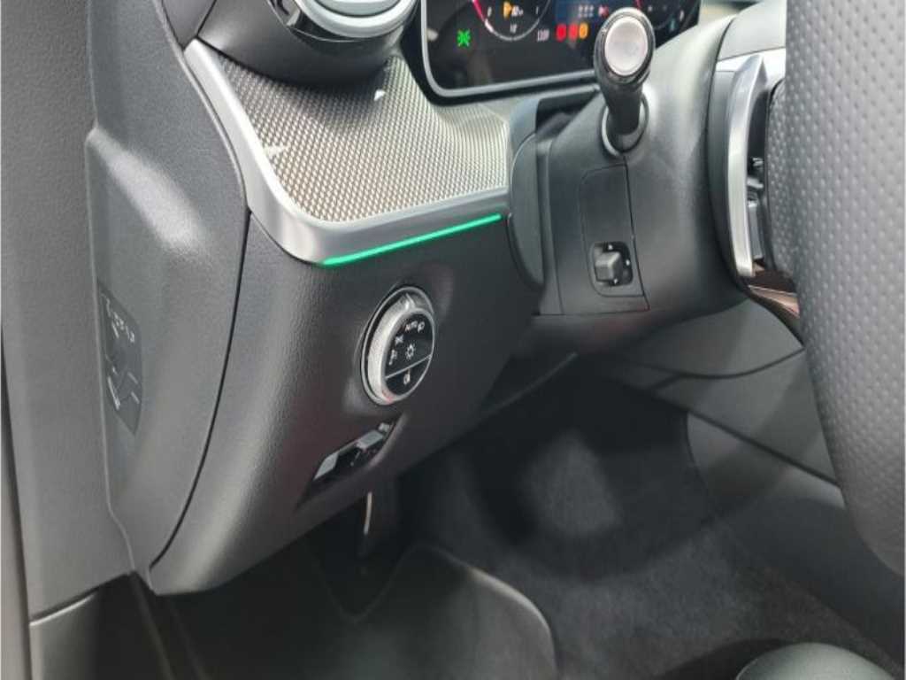 Mercedes Benz C Class - Vista 12