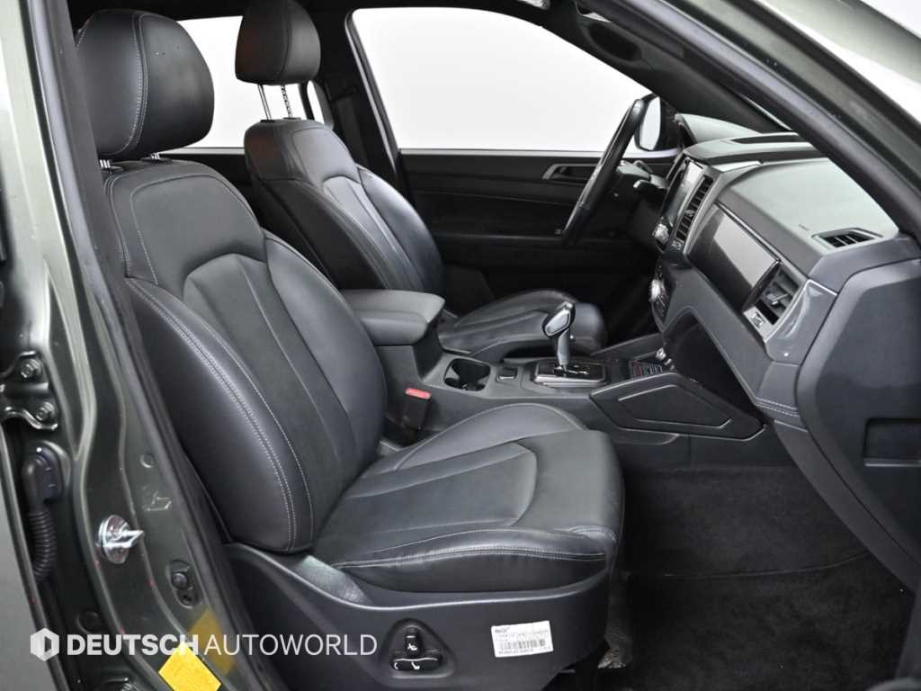 Ssangyong Rexton - Vista 10