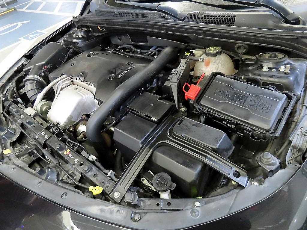 Chevrolet Malibu 2017 Negro - Importación desde Corea - HF Imports Iquique - Foto 19