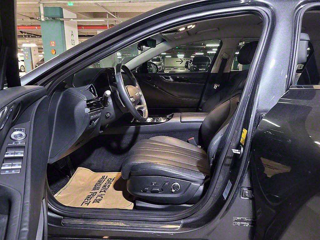 Genesis G80 - Vista 7