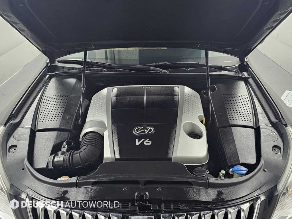 HYUNDAI Equus - Vista 6