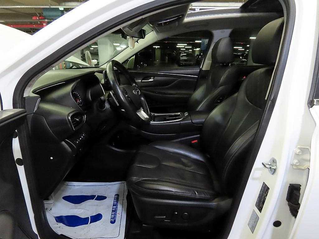 HYUNDAI Santa Fe - Vista 6