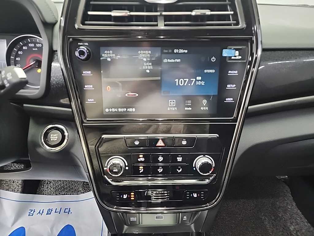 Ssangyong Tivoli - Vista 10