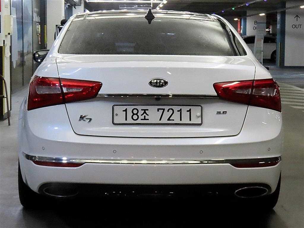 KIA K7 - Vista 5