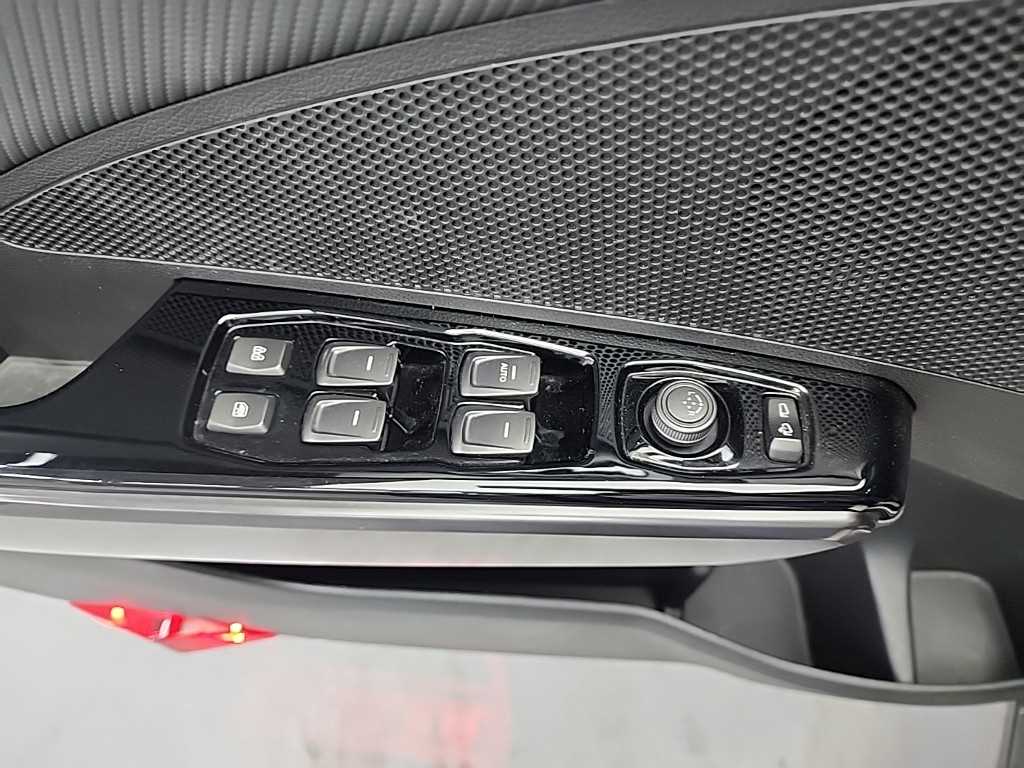 Ssangyong Tivoli 2020 Gris - Importación desde Corea - HF Imports Iquique - Foto 15