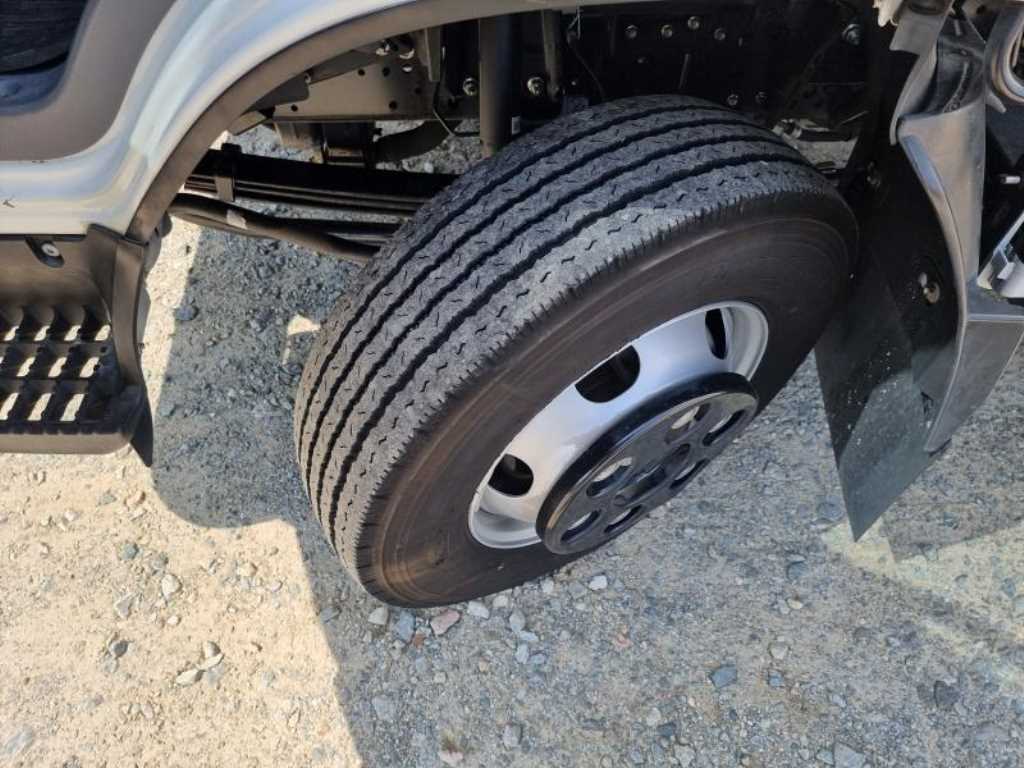 medium and large cargo Cargo 2021 Blanco - Importación desde Corea - HF Imports Iquique - Foto 13