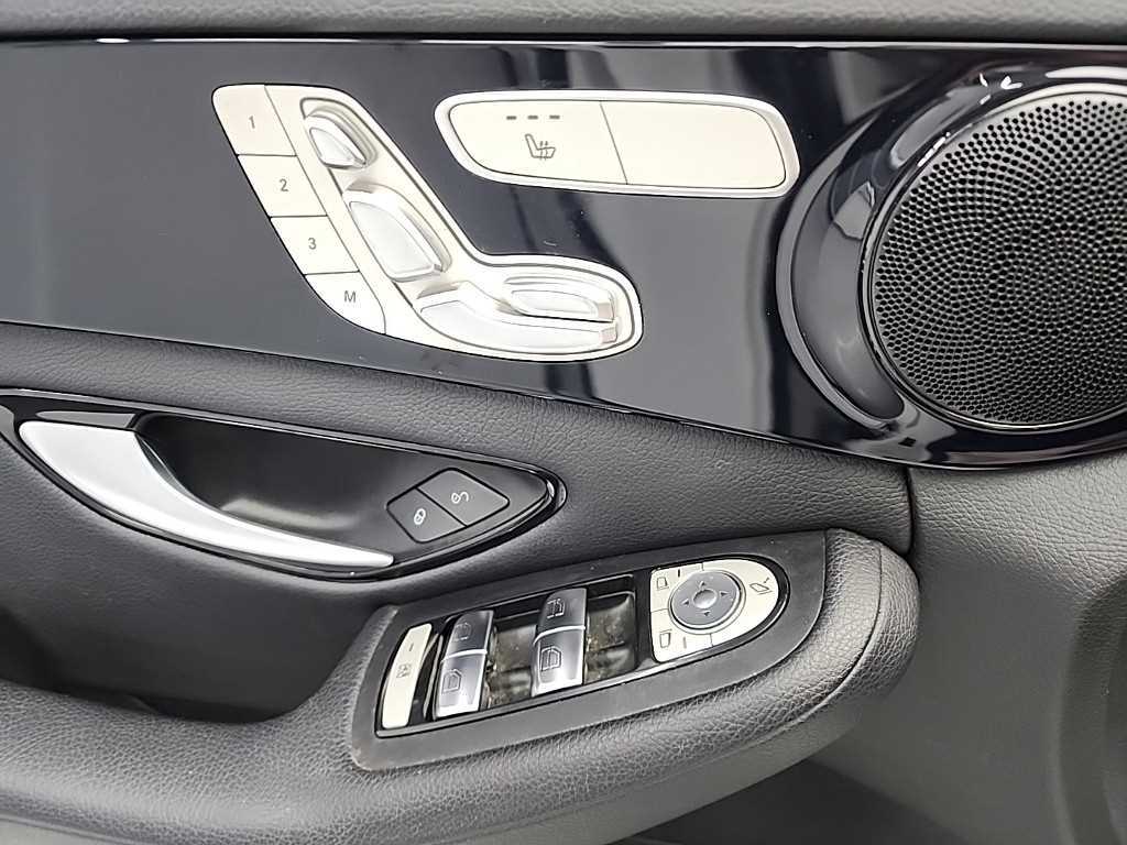 Mercedes Benz C Class 2018 Blanco - Importación desde Corea - HF Imports Iquique - Foto 15