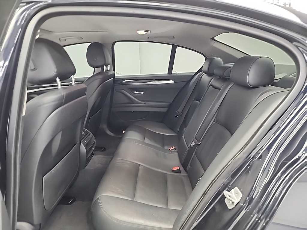 BMW 5 Series - Vista 12