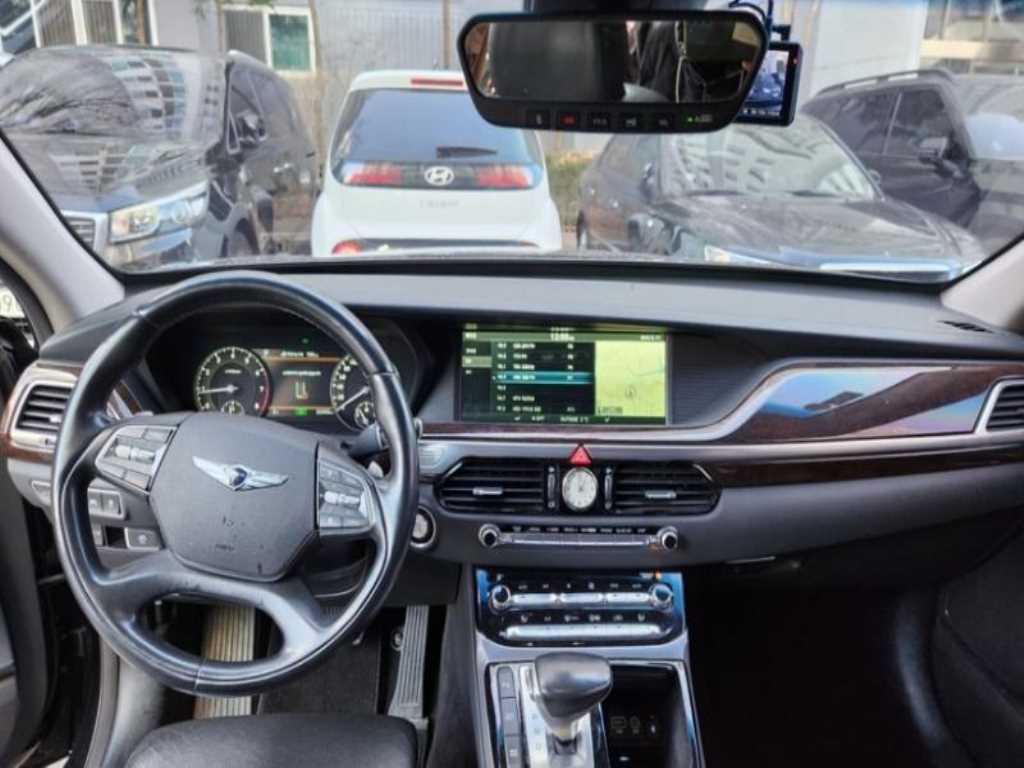 Genesis EQ900 - Vista 7