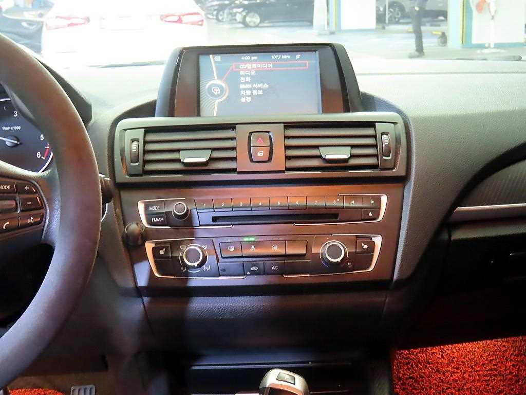 BMW 1 series - Vista 11