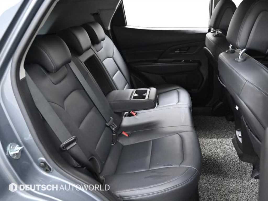 Ssangyong Korando - Vista 12