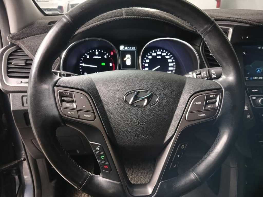 HYUNDAI Santa Fe - Vista 11