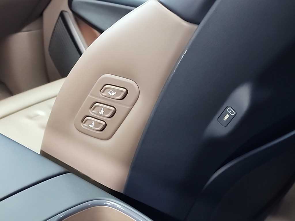 KIA EV9 2024 Blanco - Importación desde Corea - HF Imports Iquique - Foto 13