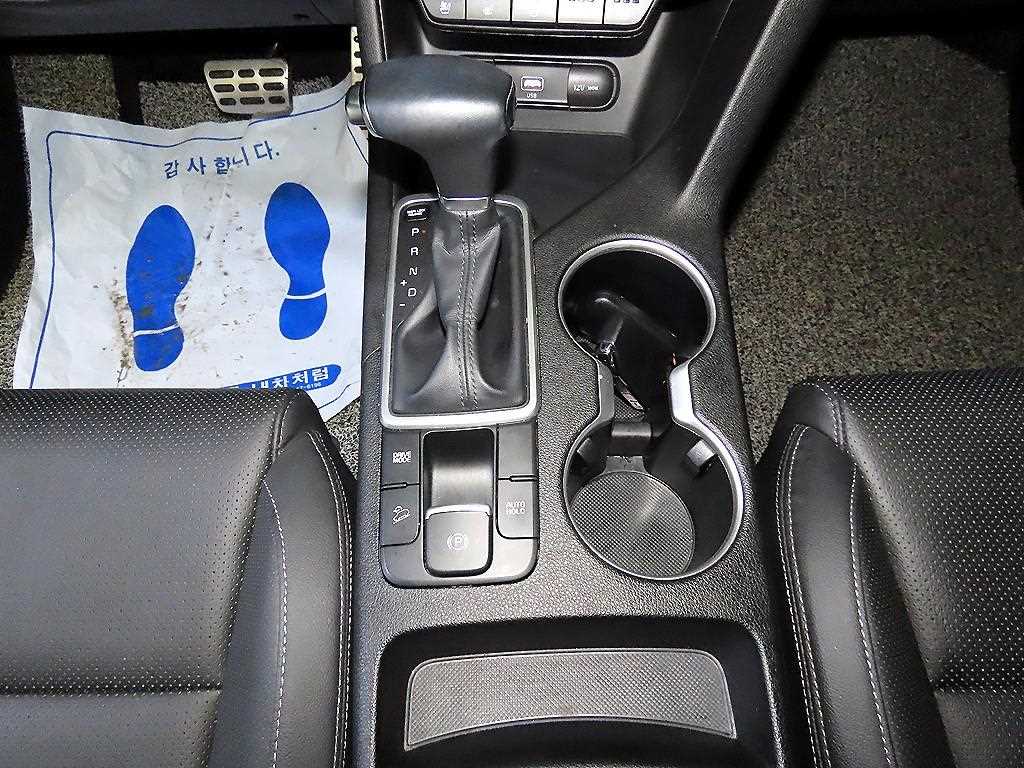 KIA Sportage - Vista 12