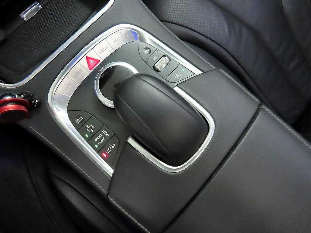 Mercedes Benz S Class 2015 Negro - Importación desde Corea - HF Imports Iquique - Foto 13