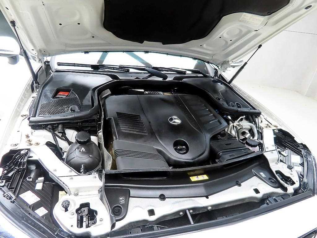 Mercedes Benz E class 2021 Blanco - Importación desde Corea - HF Imports Iquique - Foto 18