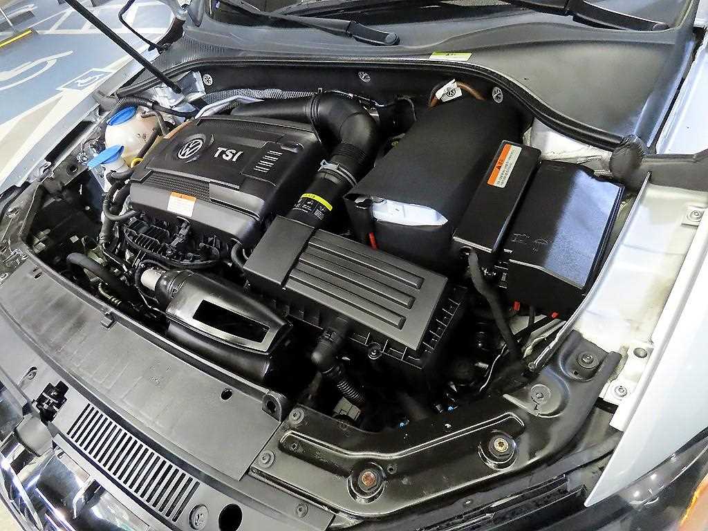 Volkswagen Passat 2014 Gris - Importación desde Corea - HF Imports Iquique - Foto 18