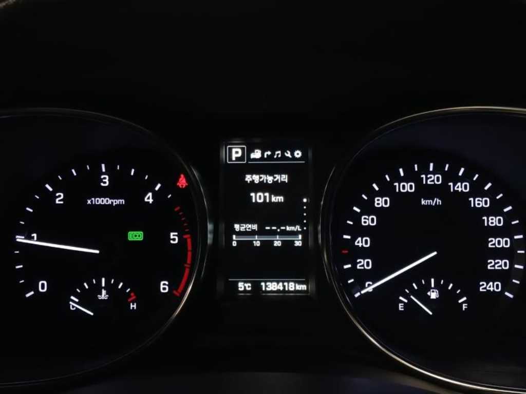 HYUNDAI Santa Fe - Vista 10