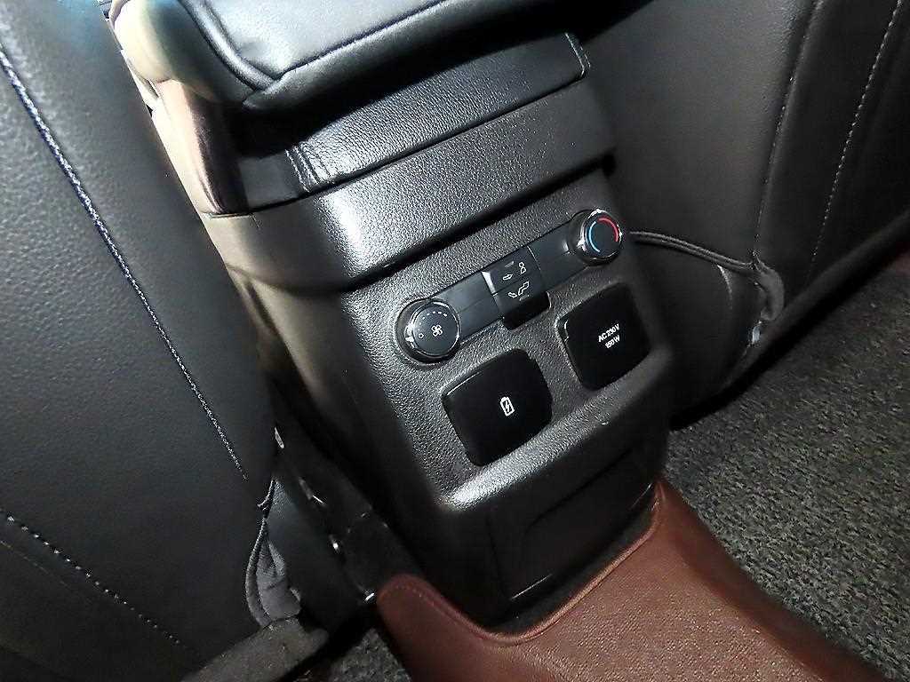 Ford Explorer 2018 Blanco - Importación desde Corea - HF Imports Iquique - Foto 15