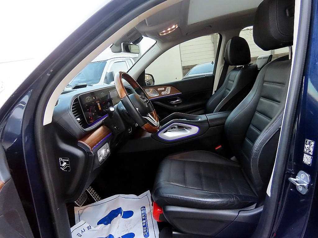 Mercedes Benz GLS Class - Vista 5