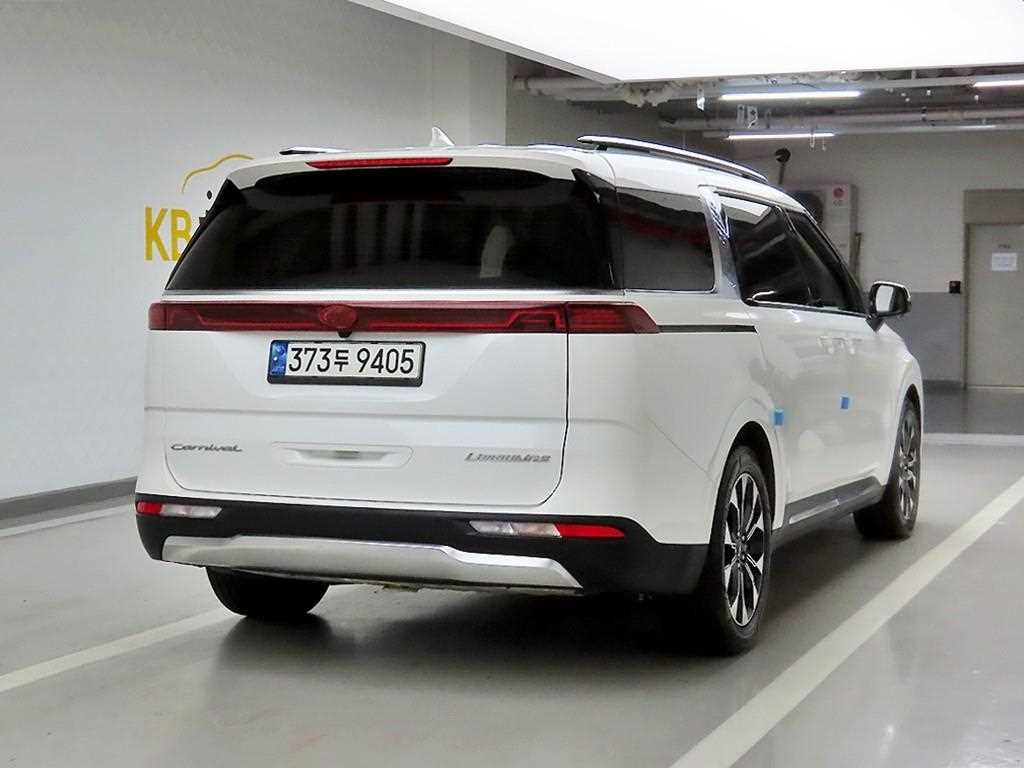 KIA Carnival - Vista 4