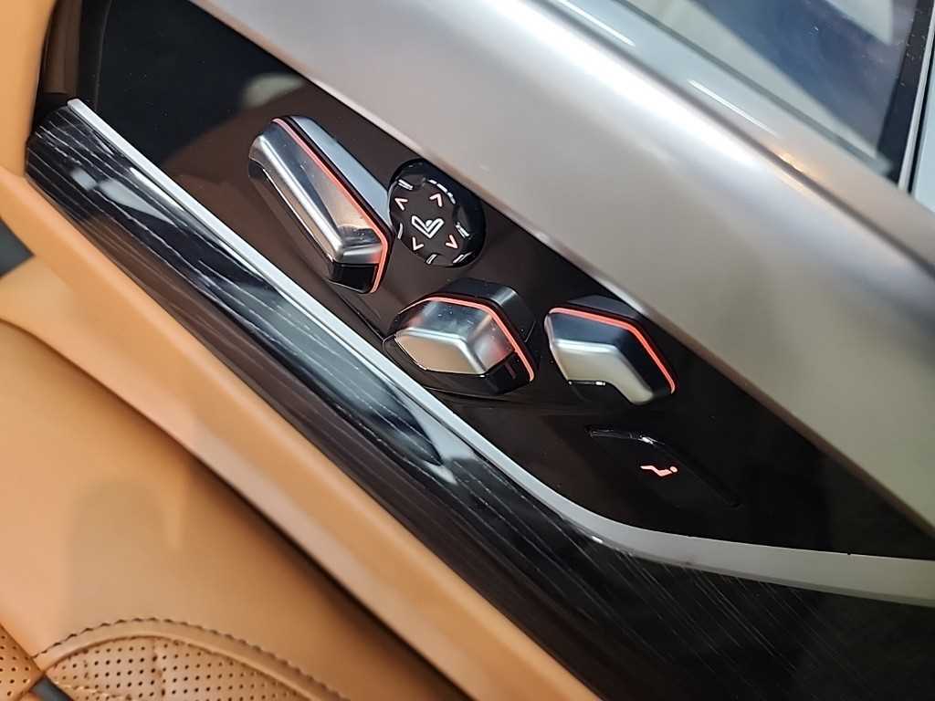 BMW 7 Series 2022 Negro - Importación desde Corea - HF Imports Iquique - Foto 15