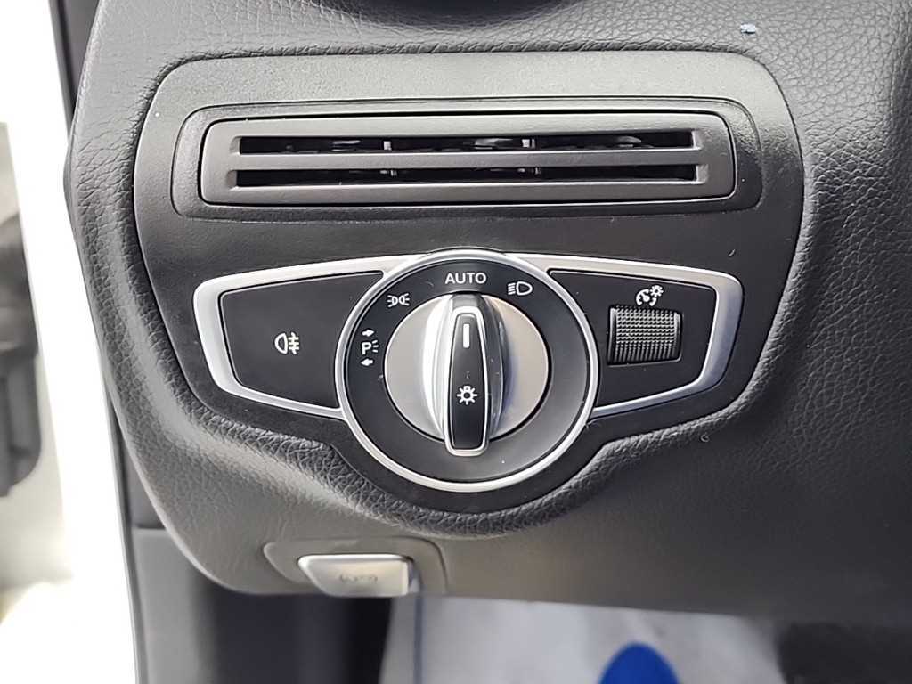 Mercedes Benz C Class 2018 Blanco - Importación desde Corea - HF Imports Iquique - Foto 16