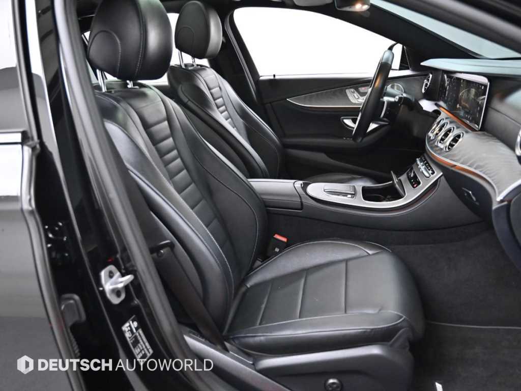 Mercedes Benz E class - Vista 10