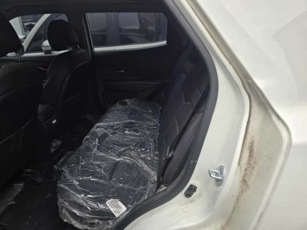 Ssangyong Korando - Vista 11