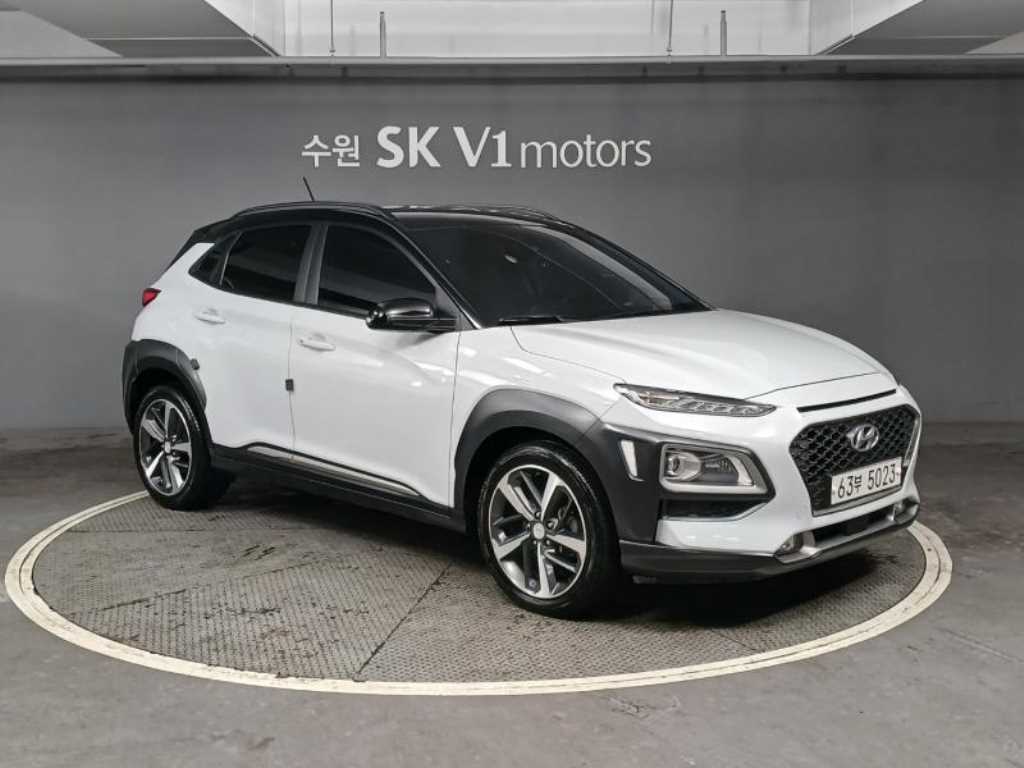 HYUNDAI Kona - Vista 5