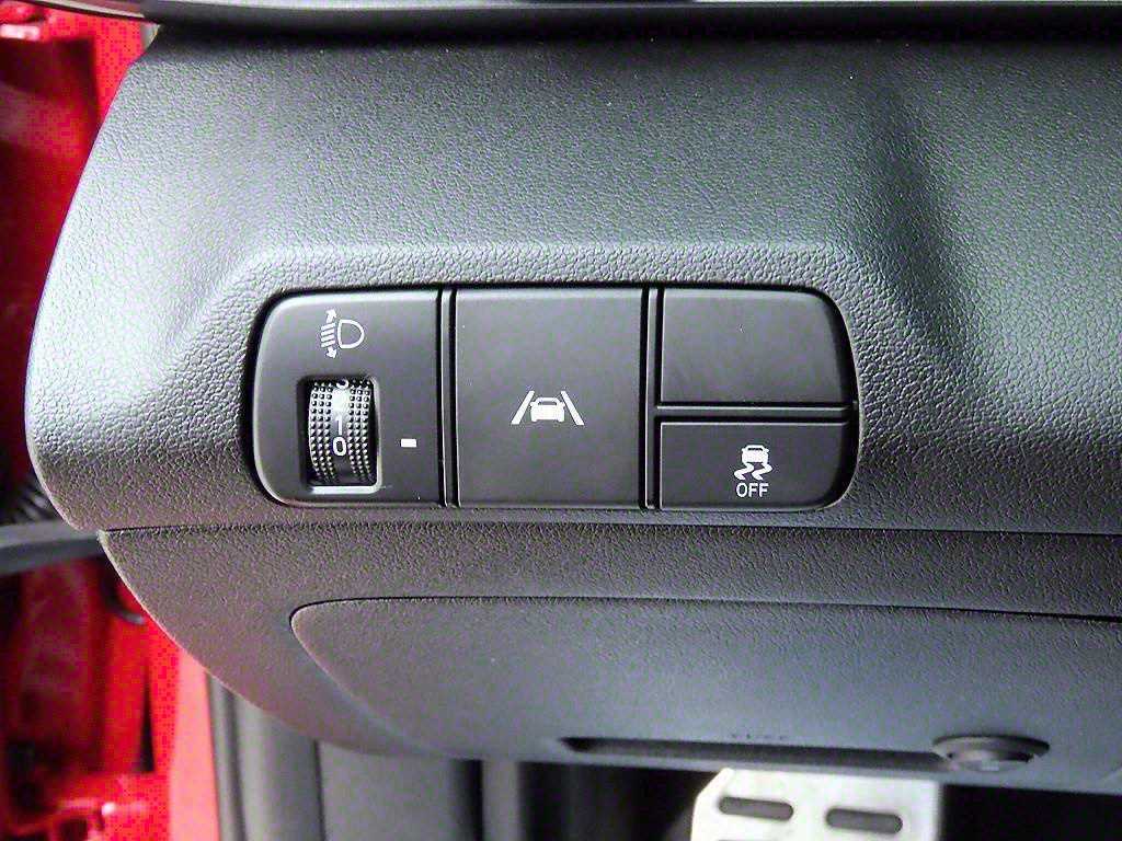 HYUNDAI Avante - Vista 12